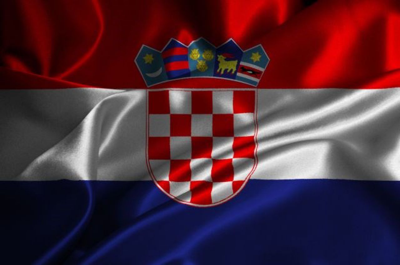 Čestitamo Dan državnosti! 
